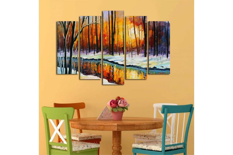 Stort lerretsbilde i 5 deler 105x70 cm - Vinterlandskap med solnedgang og refleksjon i en stille innsjø - Oransje / Svart / Hvit - Interiør - Maleri & posters - Lerretsbilder