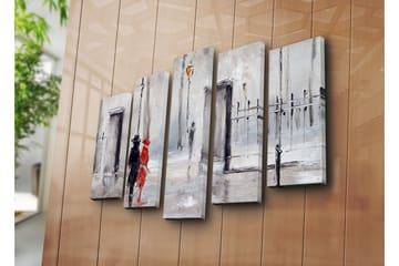 Stort lerretsbilde i 5 deler 105x70 cm - Par i regnet med rød kjole og svart dress - Rød / Svart / Grå - Interiør - Maleri & posters - Lerretsbilder