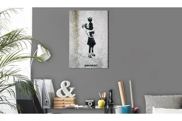 Tavla Bomb Hugger By Banksy VALUE_MISSING_3 80x120 - Interiør - Maleri & posters - Lerretsbilder