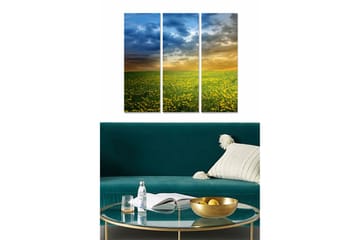 Trelerretsbilde 3-delt 50x70 cm - Blomstrende felt med gule løvetann under en dramatisk himmel - Gul / Blå / Grønn - Interiør - Maleri & posters - Lerretsbilder