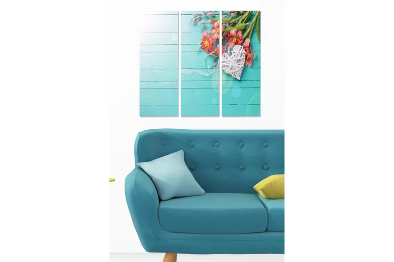 Trelerretsbilde 3-delt 50x70 cm - Fargerik blomsterbukett på lyseblå bakgrunn, Lys blå / Rosa / Grønn