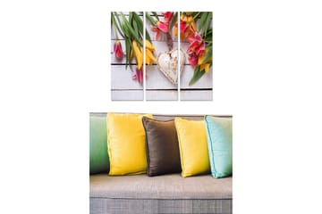 Trelerretsbilde 3-delt 50x70 cm - Fargerik bukett med tulipaner med et hjerte i midten - Rosa / Gul / Grønn - Interiør - Maleri & posters - Lerretsbilder