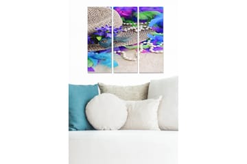Trelerretsbilde 3-delt 50x70 cm - Fargerik samling av fjær, blomster og perler med en solhatt i fokus - Lilla / Grønn / Blå - Interiør - Maleri & posters - Lerretsbilder