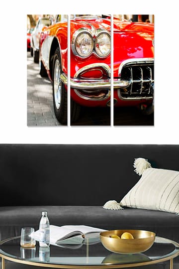 Trelerretsbilde 3-delt 50x70 cm - Klassisk rød sportsbil med skinnende kromdetaljer - Rød / Krom / Svart - Interiør - Maleri & posters - Lerretsbilder