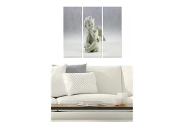 Trelerretsbilde 3-delt 50x70 cm - Søt engel i en drømmende positur - Hvit / Lys grå - Interiør - Maleri & posters - Lerretsbilder