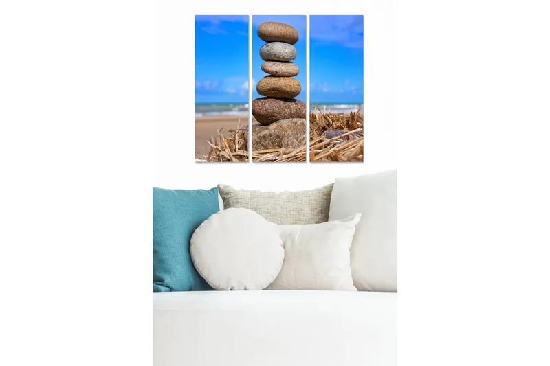 Trelerretsbilde 3-delt 50x70 cm - Stallsteiner i en harmonisk stabel på stranden, Grå / Brun / Blå