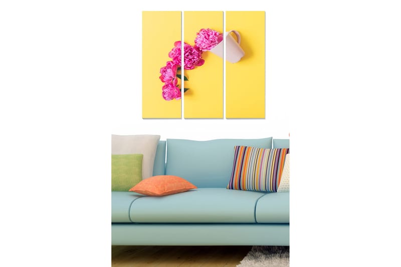 Trelerretsbilde 3-delt 50x70 cm - Vakker bukett med rosa blomster i en hvit mugge mot en gul bakgrunn, Rosa / Gul