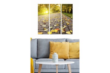 Trelerretsbilde 3-delt 50x70 cm - Vakker høsttur med gule blader på en asfaltert vei - Gul / Brun / Grønn - Interiør - Maleri & posters - Lerretsbilder