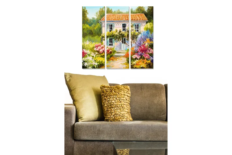 Trelerretsbilde 3-delt 50x70 cm - Vakkert hus omgitt av blomstrende hage, Grønn / Rosa / Lilla