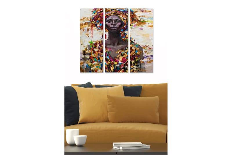Trelerretsbilde 3-delt 50x70 cm - Portrett av en kvinne med fargerik hodeplagg og klær, Mørk brun / Gull / Rød