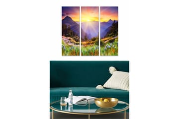 Trelerretsbilde i tre, 3 deler, 50x70 cm - Storslått fjellandskap med soloppgang og blomster i forgrunnen - Lilla / Grønn / Oransje - Interiør - Maleri & posters - Lerretsbilder