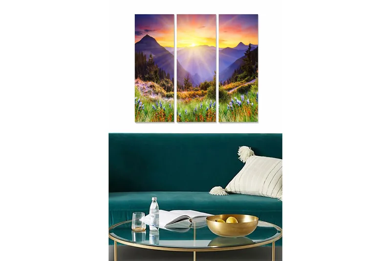 Trelerretsbilde i tre, 3 deler, 50x70 cm - Storslått fjellandskap med soloppgang og blomster i forgrunnen, Lilla / Grønn / Oransje