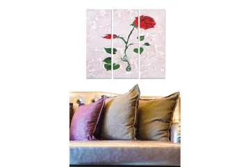 Trelerretsbilde i tre, 3-delt, 50x70 cm - Rød rose med grønne blader mot en lys bakgrunn - Rød / Grønn / Lys rosa - Interiør - Maleri & posters - Lerretsbilder