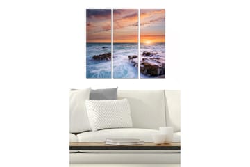 Trelerretsbilde i tre, 3-delt, 50x70 cm - Solnedgang over havet med klipper i forgrunnen - Blå / Oransje / Lilla - Interiør - Maleri & posters - Lerretsbilder