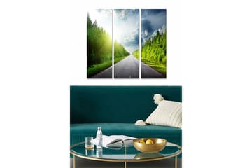 Trelerretsbilde i tre, 3-delt, 50x70 cm - Vakker landevei omgitt av frodig grøntområde og himmel med skyer - Grønn / Grå / Blå - Interiør - Maleri & posters - Lerretsbilder