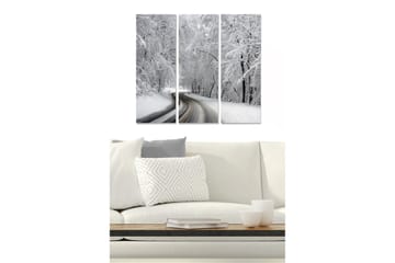 Trelerretsbilde i tre, 3-delt, 50x70 cm - Vinterlandskap med snødekte trær og en svingete vei - Hvit / Grå - Interiør - Maleri & posters - Lerretsbilder