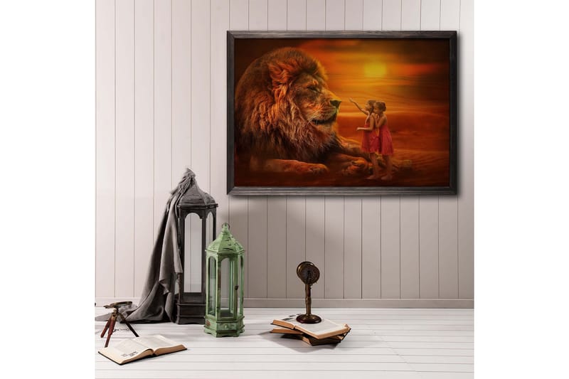 Girls Looking At Lion Foto Oransje - 70x50 cm - Dyreplakater - Posters