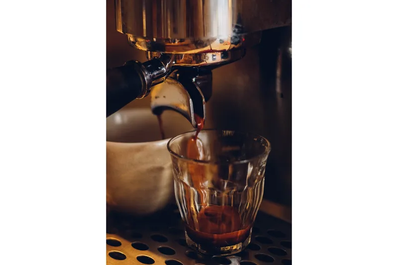 Poster Barrista 70x100 cm, Brun