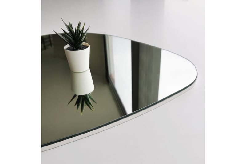 Asymmetrisk Speil 67x85 cm - Svart - Gangspeil - Veggspeil