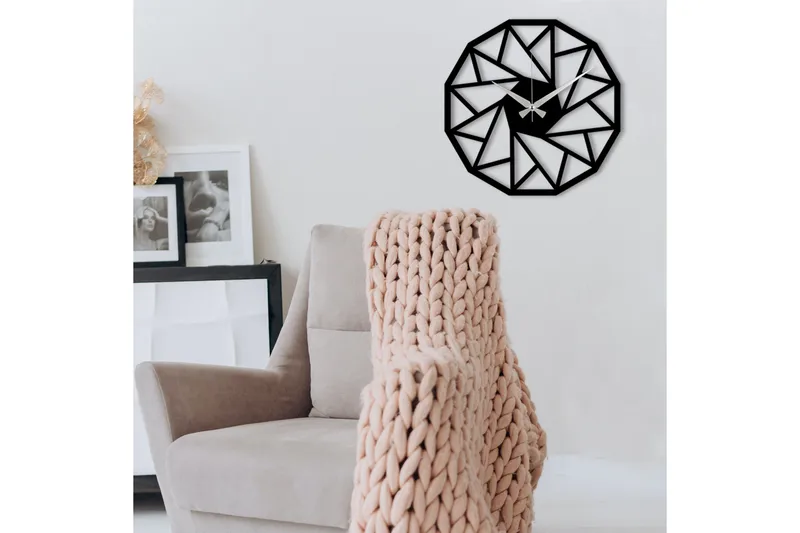 Achterdis Veggklokke Triangel Mønster - Svart - Interiør - Veggdekorasjon - Klokker