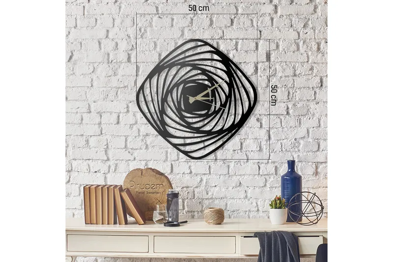 Decorative Metal Wall Clock - Beige|Hvit - Interiør - Veggdekorasjon - Klokker