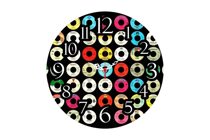 Dekorativ MDF Veggklokke 40 cm, Flerfarget