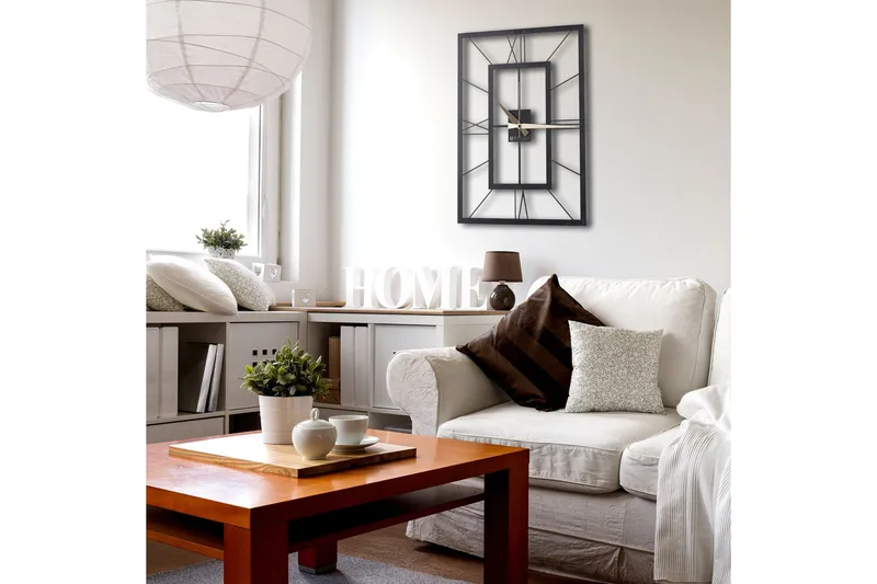 Dekorativ Metallveggklokke - Svart - Interiør - Veggdekorasjon - Klokker