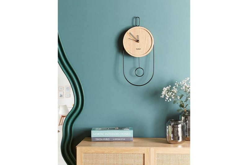 Pendelur Beliani Sierre Ljus trä/svart Light colored wood||Black - Interiør - Veggdekorasjon - Klokker - Urverk til veggklokke