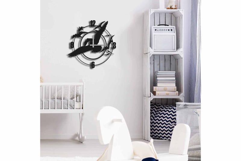 Shentala Veggklokke 49x49 cm - Metall/Svart - Interiør - Veggdekorasjon - Klokker