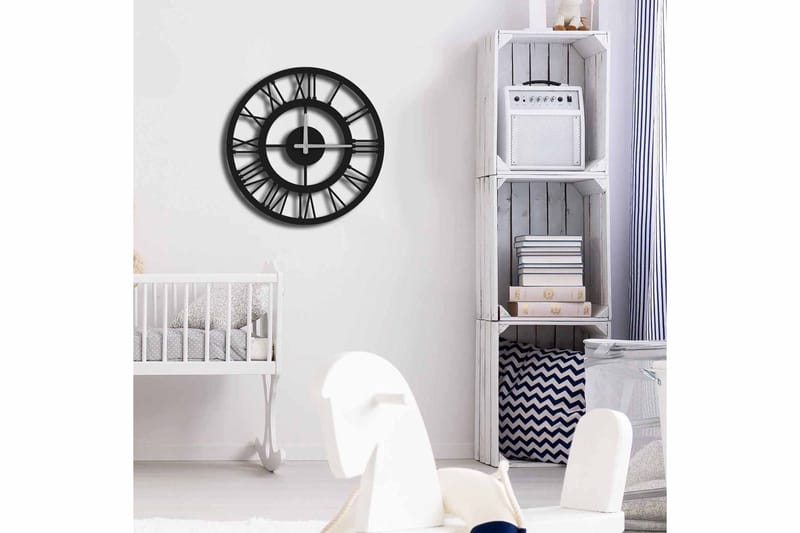Shentala Veggklokke 49x49 cm - Metall/Svart - Interiør - Veggdekorasjon - Klokker
