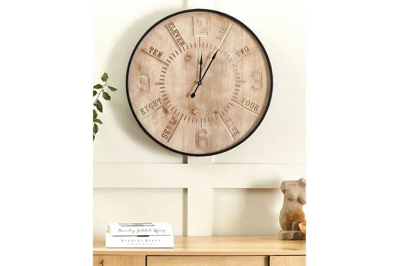 Väggklocka Beliani Dole Light colored wood||Black - Interiør - Veggdekorasjon - Klokker - Urverk til veggklokke