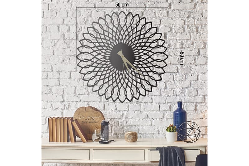 Veggklokke Salemal 50x50 cm - Metall/Svart - Interiør - Veggdekorasjon - Klokker