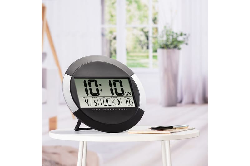 Veggur Hama Ischia med Radio Svart/Sølv - Svart - Interiør - Veggdekorasjon - Klokker