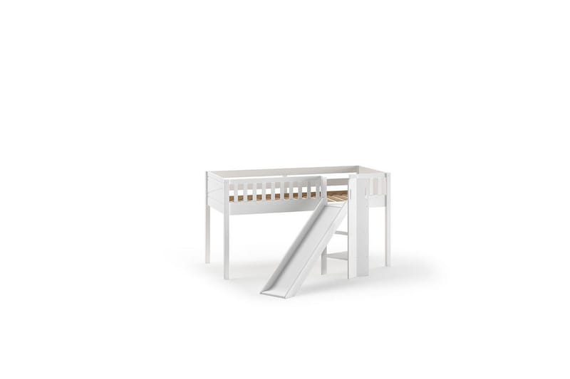 Halvhøy seng med sklie og matchende tekstilsett (lekgardin) Scott Karibiske Pirater - Karibiske Pirater - Møbler - Barnemøbler - Barneseng & Juniorseng - Loftseng