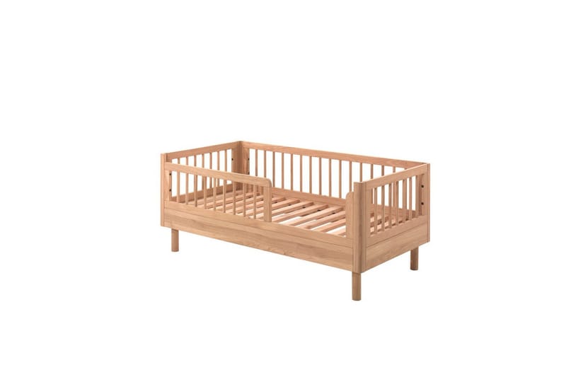 Juniorseng Forrest Eik, Eik