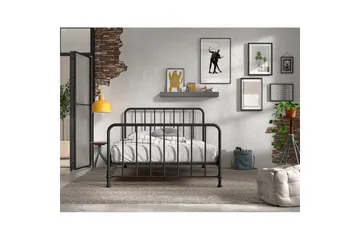 Seng Bronxx Svart, 140 x 200 cm - Svart, 140 x 200 cm - Møbler - Barnemøbler - Barneseng & Juniorseng