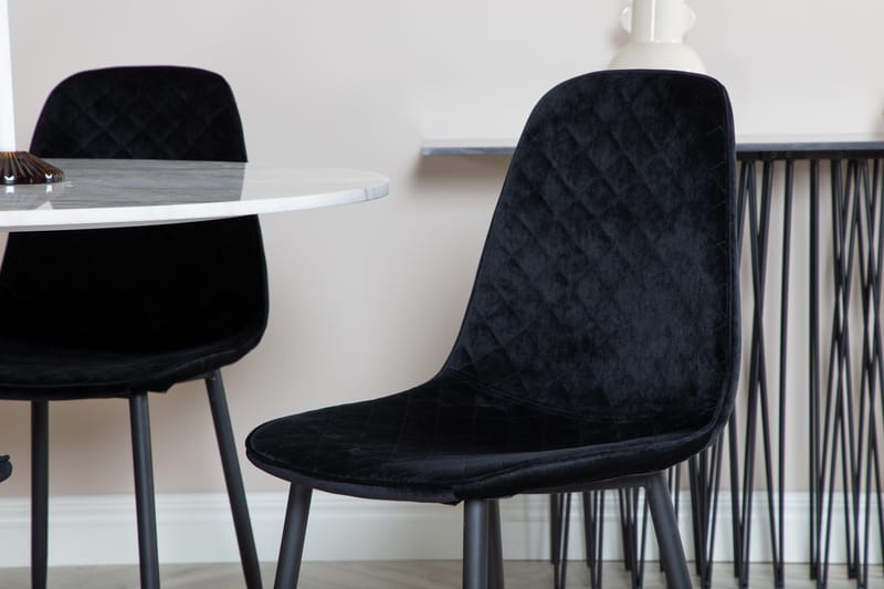 Admira Spisegruppe 106 cm Rund inkl. 4 Ypas Stoler - Marmor/Hvit/Svart - Møbler - Bord - Spisegruppe