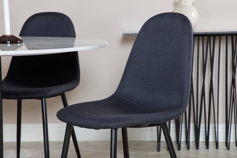 Admira Spisegruppe 106 cm Rund inkl. 4 Ypas Stoler - Marmor/Hvit/Svart - Møbler - Bord - Spisegruppe
