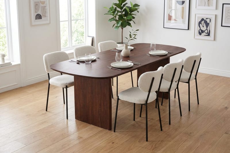 Alma spisegruppe rektangulær 220 cm med 6 Gemmiano spisestoler - Valnøtt - Møbler - Bord - Spisegruppe