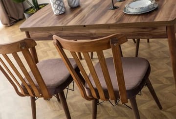 Alvryn spisegruppe bord 130 cm + 4 stoler - Brun - Møbler - Bord - Spisegruppe
