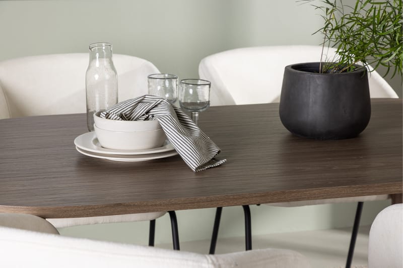 Andy Spisegruppe 180 cm Oval med 4 Day Stoler - Sort - Møbler - Bord - Spisegruppe