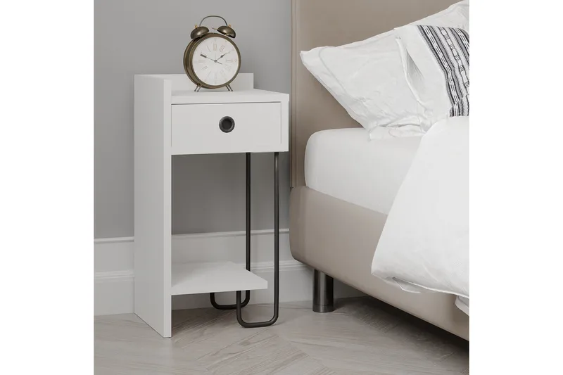 Sirius Nattbord 32x30 cm Hvit - Hanah Home - Møbler - Bord - Avlastningsbord & sidobord - Sengebord & nattbord