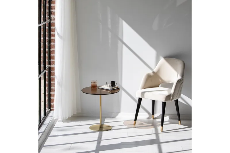 Chill-Out Sidebord 50x50 cm Gull/Bronse - Hanah Home - Møbler - Bord - Avlastningsbord & sidobord - Brettbord og småbord