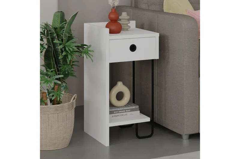 Sirius Nattbord 32x30 cm Hvit - Hanah Home - Møbler - Bord - Avlastningsbord & sidobord - Sengebord & nattbord