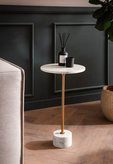 Aelros sidebord 30 cm - hvit marmor med grå årer og gullfarge - Møbler - Bord - Avlastningsbord & sidobord - Pidestall & blomsterpidestall