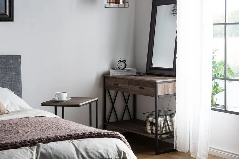 Ayden Avlastningsbord 106 cm - Tre / Natur - Møbler - Bord - Avlastningsbord & sidobord - Konsollbord & gangbord