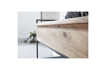 Benke Wohnling industrielt utseende med stor lagringsplass i massivt tre og åpen skohylle Beige - Beige - Møbler - Bord - Avlastningsbord & sidobord - Brettbord og småbord