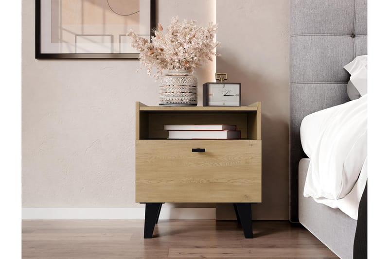 Betsi Nattbord 51 cm - Møbler - Bord - Avlastningsbord & sidobord - Sengebord & nattbord