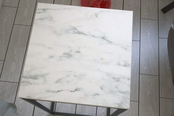 Falan Avlastningsbord 35 cm - Hvit/Svart - Møbler - Bord - Avlastningsbord & sidobord - Brettbord og småbord