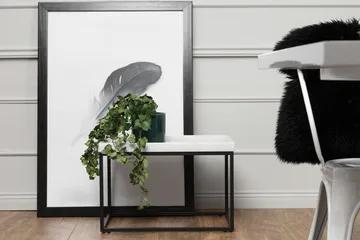 Kungshult Sidebord 60 cm - Hvit/Svart - Møbler - Bord - Avlastningsbord & sidobord - Brettbord og småbord